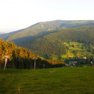 Výhled z Portášek na Temný důl a Černou horu