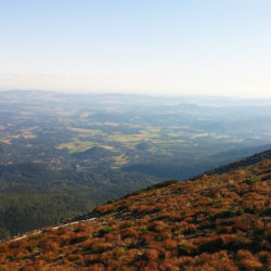 Výhled z Obřího hřebene do Polska