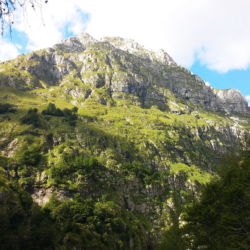 protější hora Veliki Pihavec